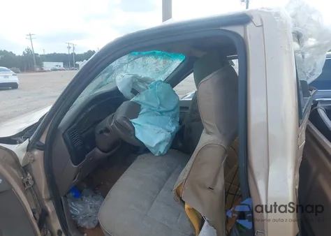 2000 Toyota Tacoma from USA, damaged, VIN 4TANL42N8YZ576340